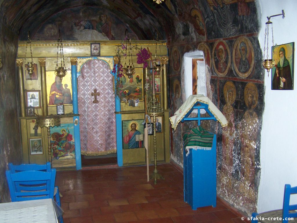 Photo report of a trip from Sfakia to Church in Phoenix, Sfakia, September 2007